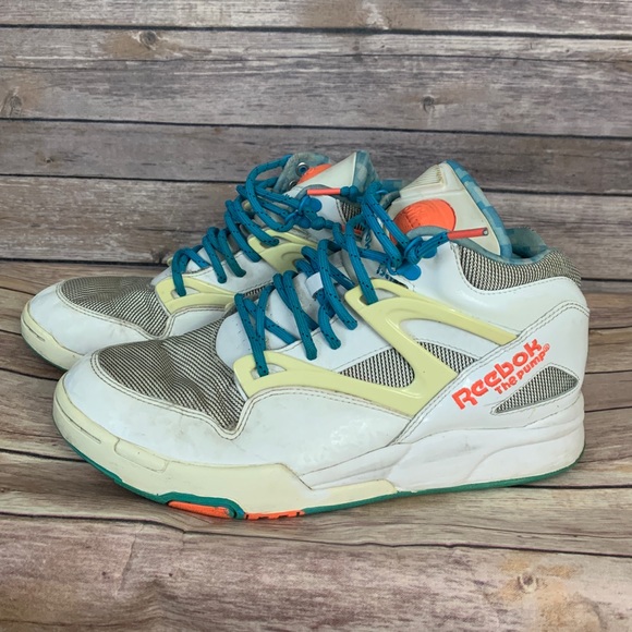 Reebok Pump Omni Lite Sneakers - Picture 1 of 10